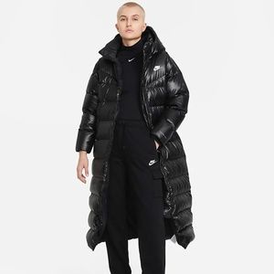 Nike Sportswear Therma-FIT City Series Black Parka Women’s Size M -new with tags